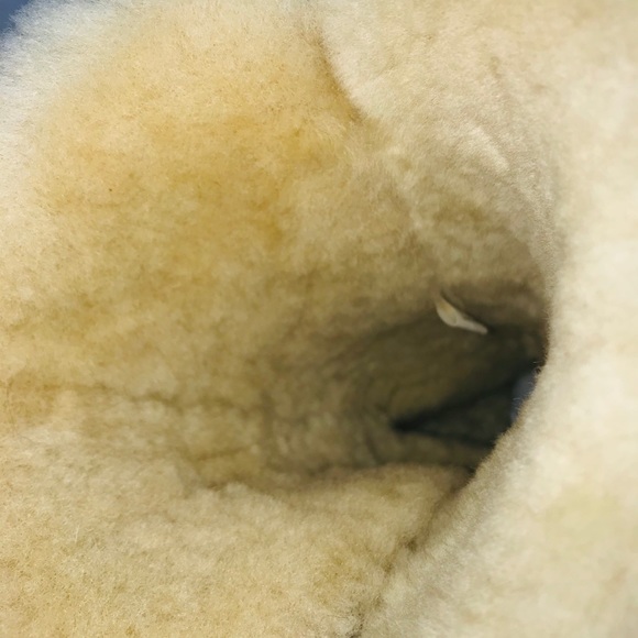 UGG Australia Boots - Picture 11 of 11